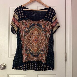 Lucky Brand like new Navy Patterned Top/T-Shirt